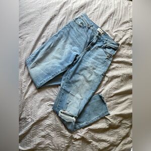 Abercrombie & Fitch Ripped Knee Skinny Jeans